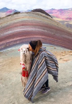 PALCCOYO RAINBOW MOUNTAIN